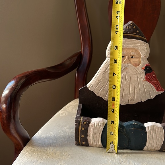 Prinative folk Art hand carved, hand painted wood Santa shelf, box w/cardinal - Picture 7 of 12